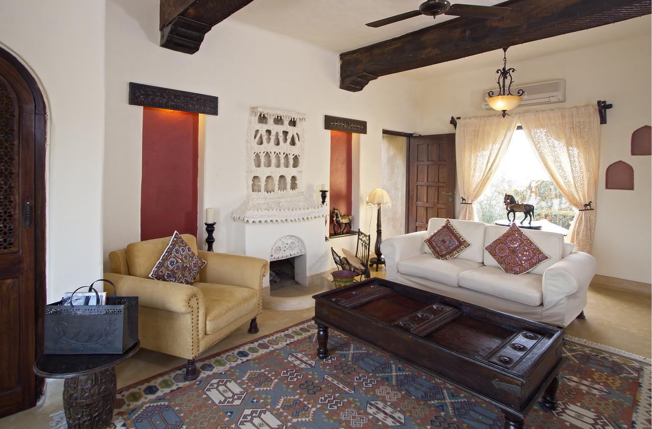 Mihir Garh Hotel Rohat Buitenkant foto