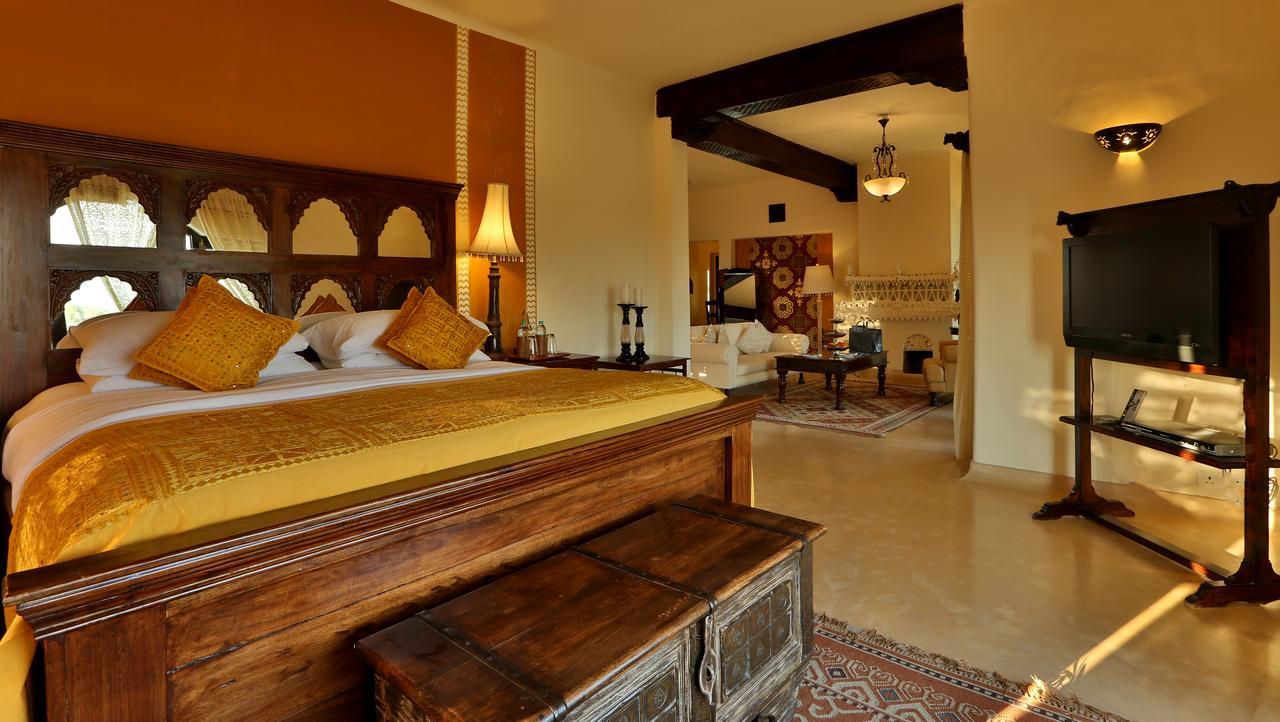 Mihir Garh Hotel Rohat Buitenkant foto