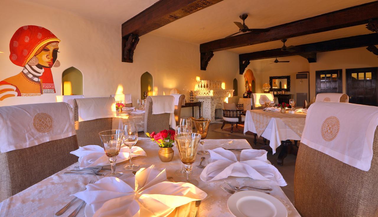 Mihir Garh Hotel Rohat Buitenkant foto