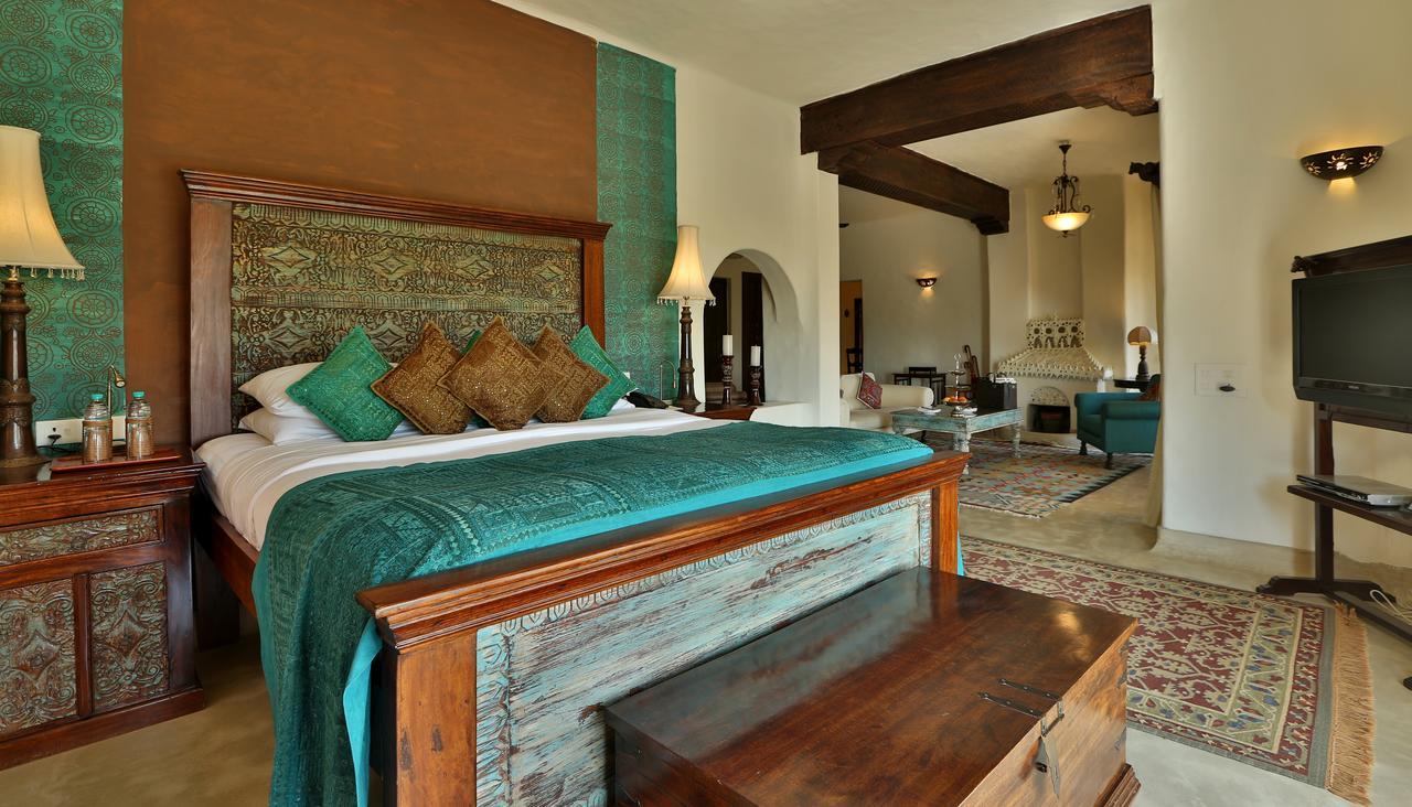 Mihir Garh Hotel Rohat Buitenkant foto