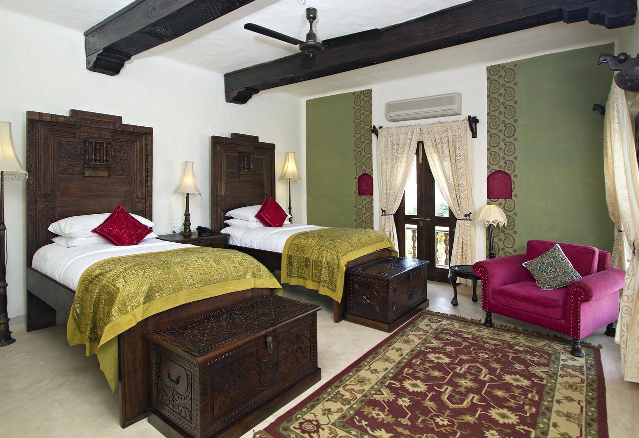 Mihir Garh Hotel Rohat Buitenkant foto